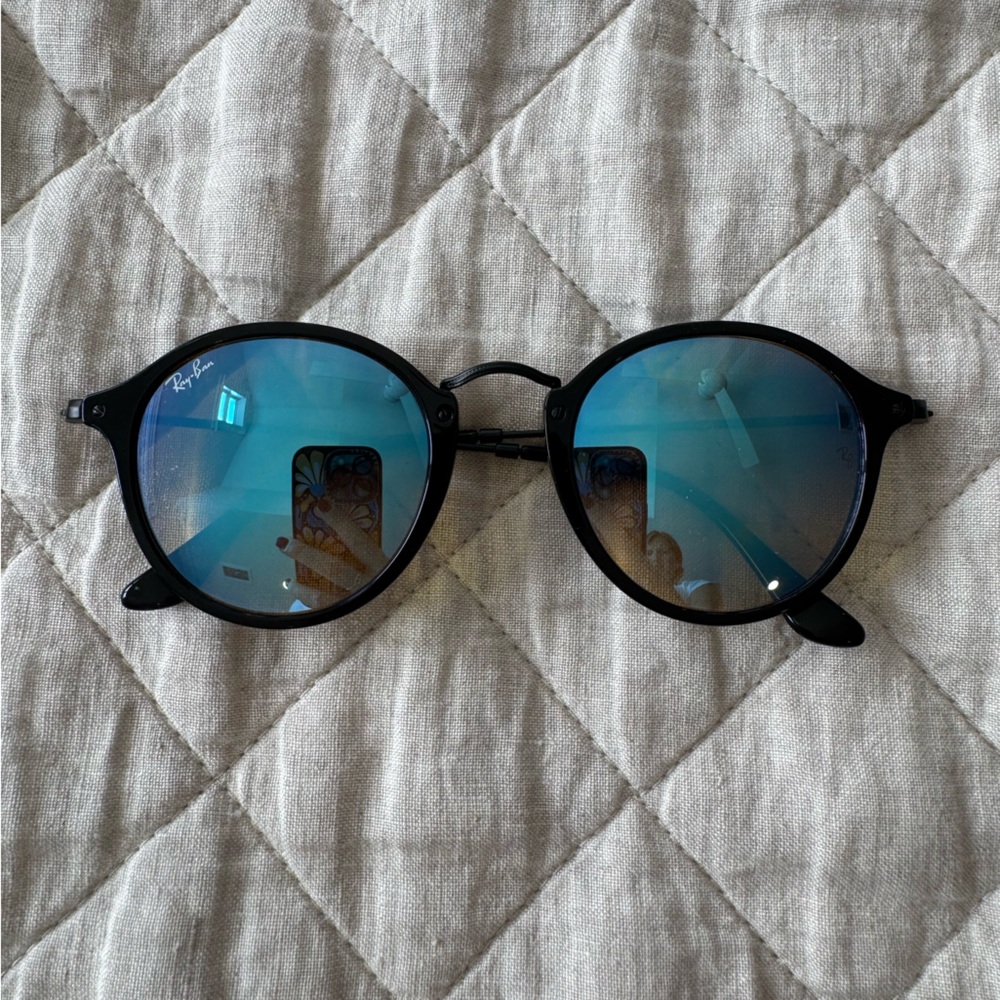 Ray-Ban Black Erika Sunglasses with Reflective Blue Lenses - Great Condition
